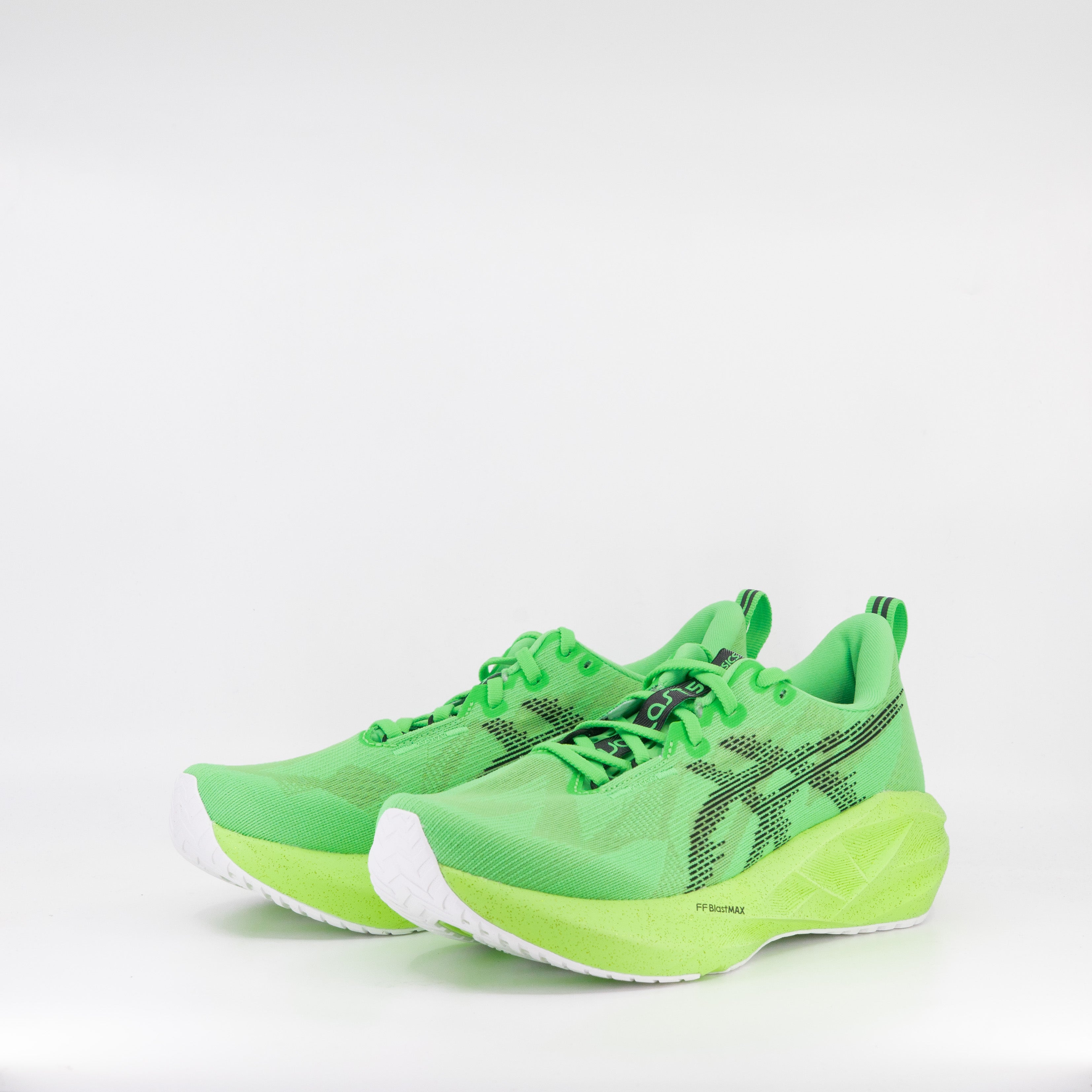 Asics Novablast 5 (D Standard) Mens Vital Green/Black - Frontrunner Colombo