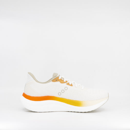 Saucony Triumph 23 (D Standard) Mens Ivory/Fire - Frontrunner Colombo