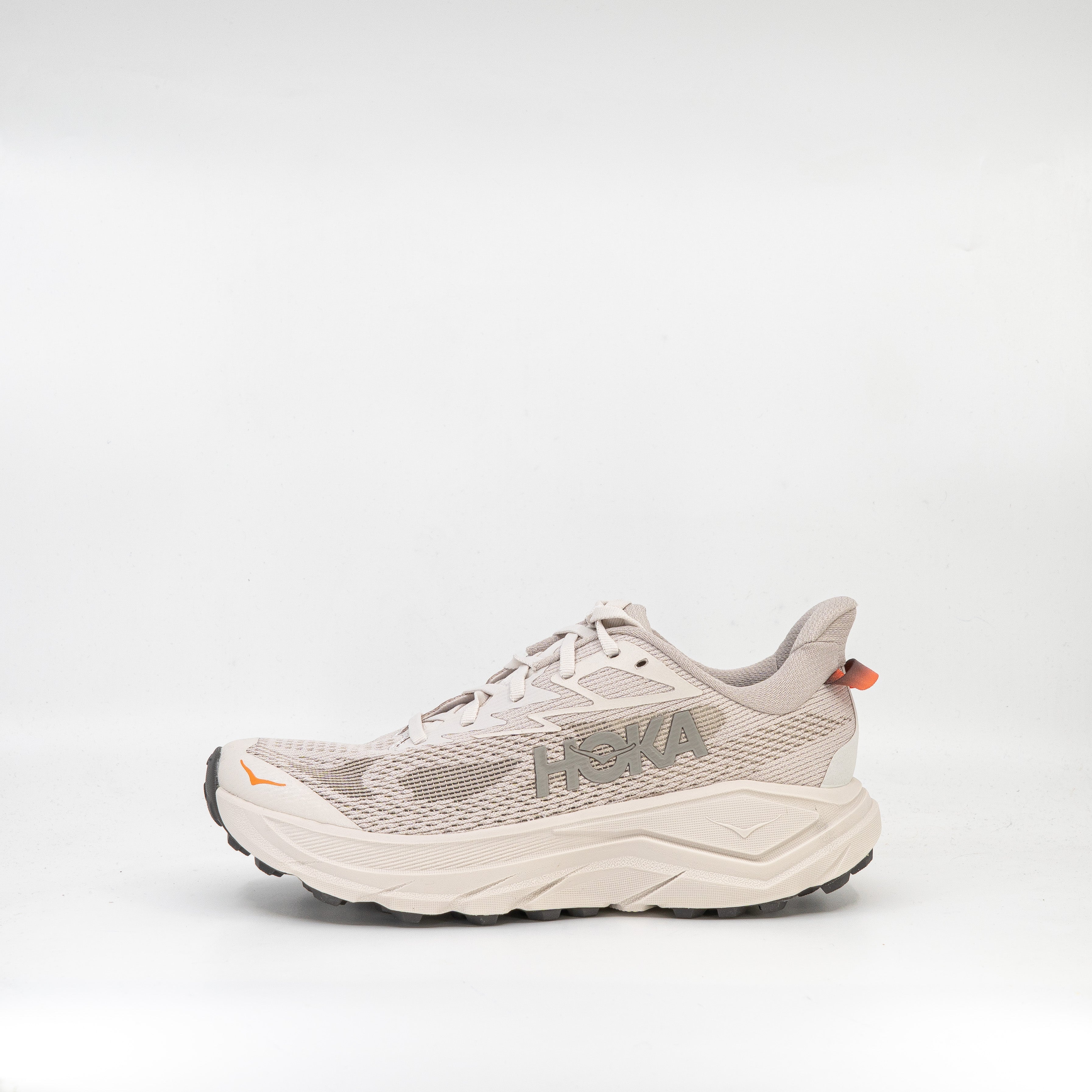Hoka Challenger 8 (D Wide) Womens Stucco/Asphalt Grey - Frontrunner Colombo
