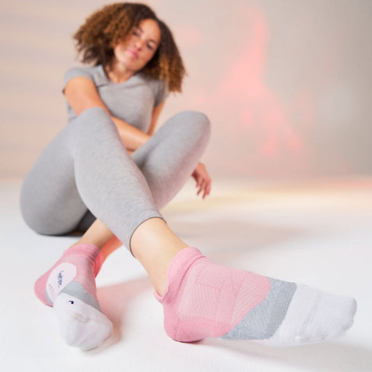 Feetures Elite Light Cushion Tab - Pink Orchard - Frontrunner Colombo