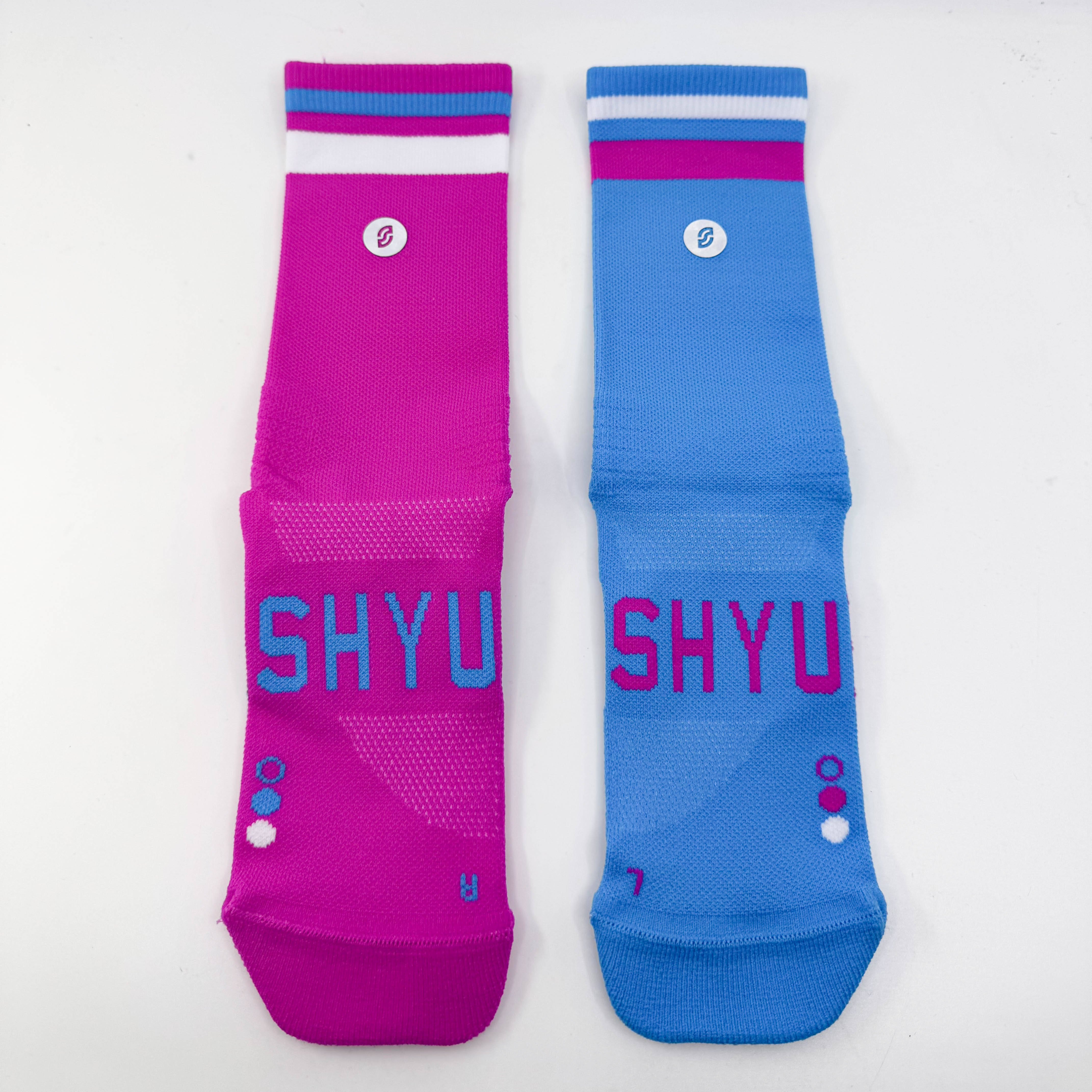 Frontrunner Run Club Kit 2025 Half Crew Socks - Frontrunner Colombo