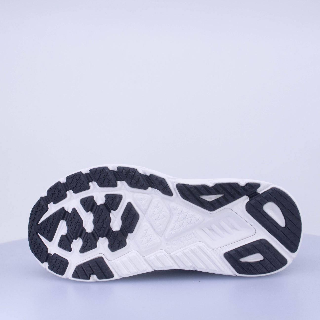 Hoka Arahi 7 (2E Wide) Mens - Frontrunner Colombo