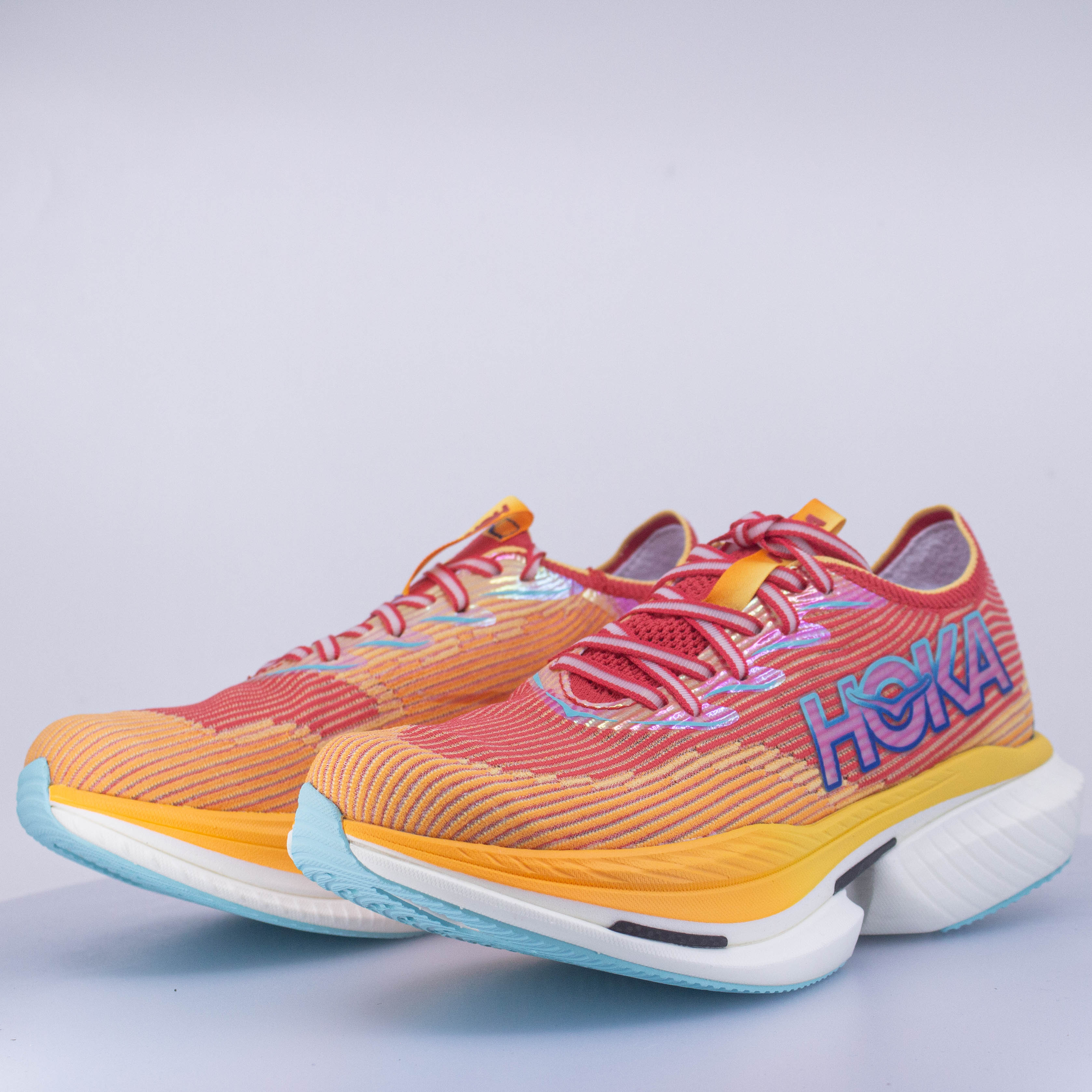 Hoka Cielo X1 (D Standard) Unisex - Frontrunner Colombo