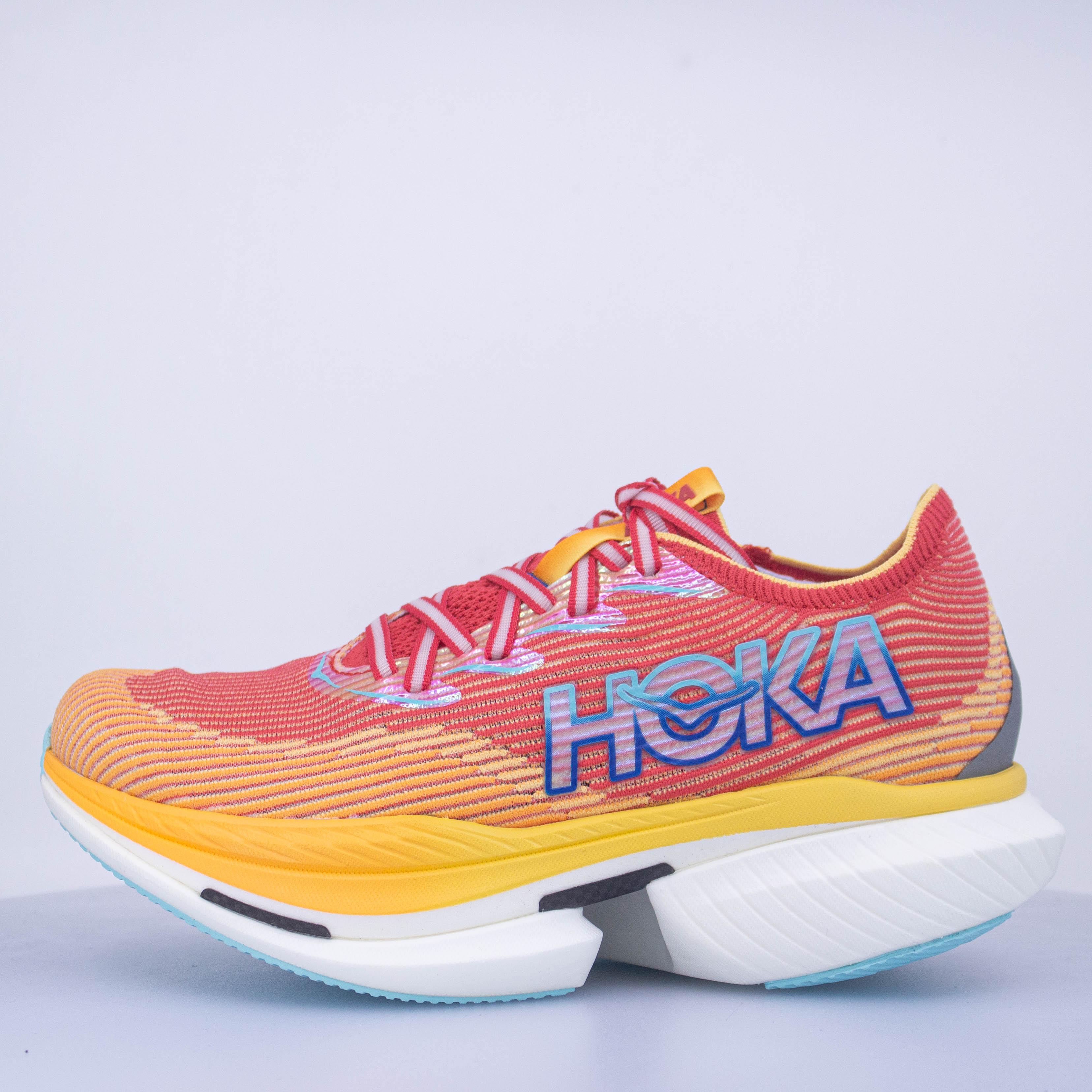 Hoka Cielo X1 (D Standard) Unisex - Frontrunner Colombo