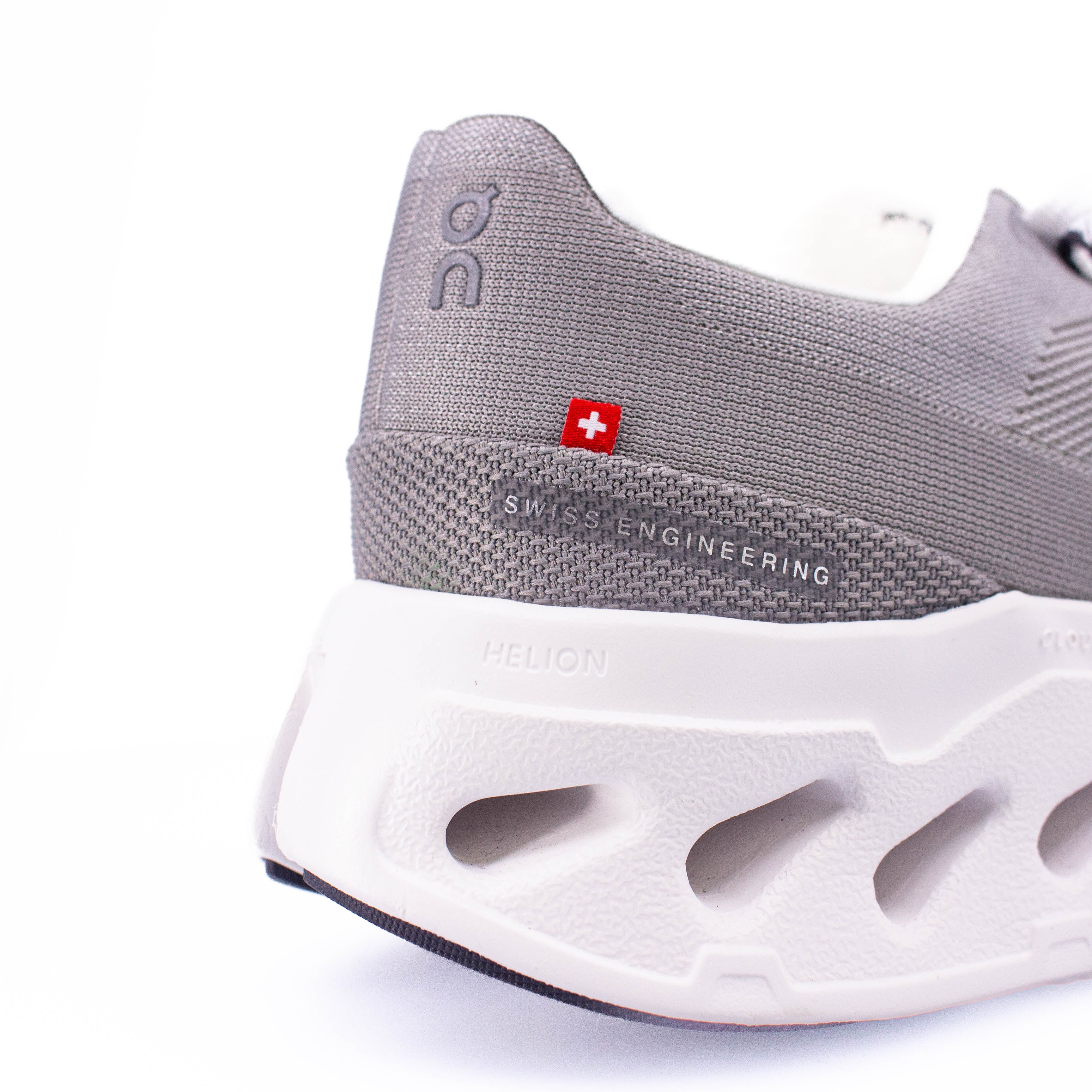 On Cloudeclipse (B Standard) Womens - Frontrunner Colombo