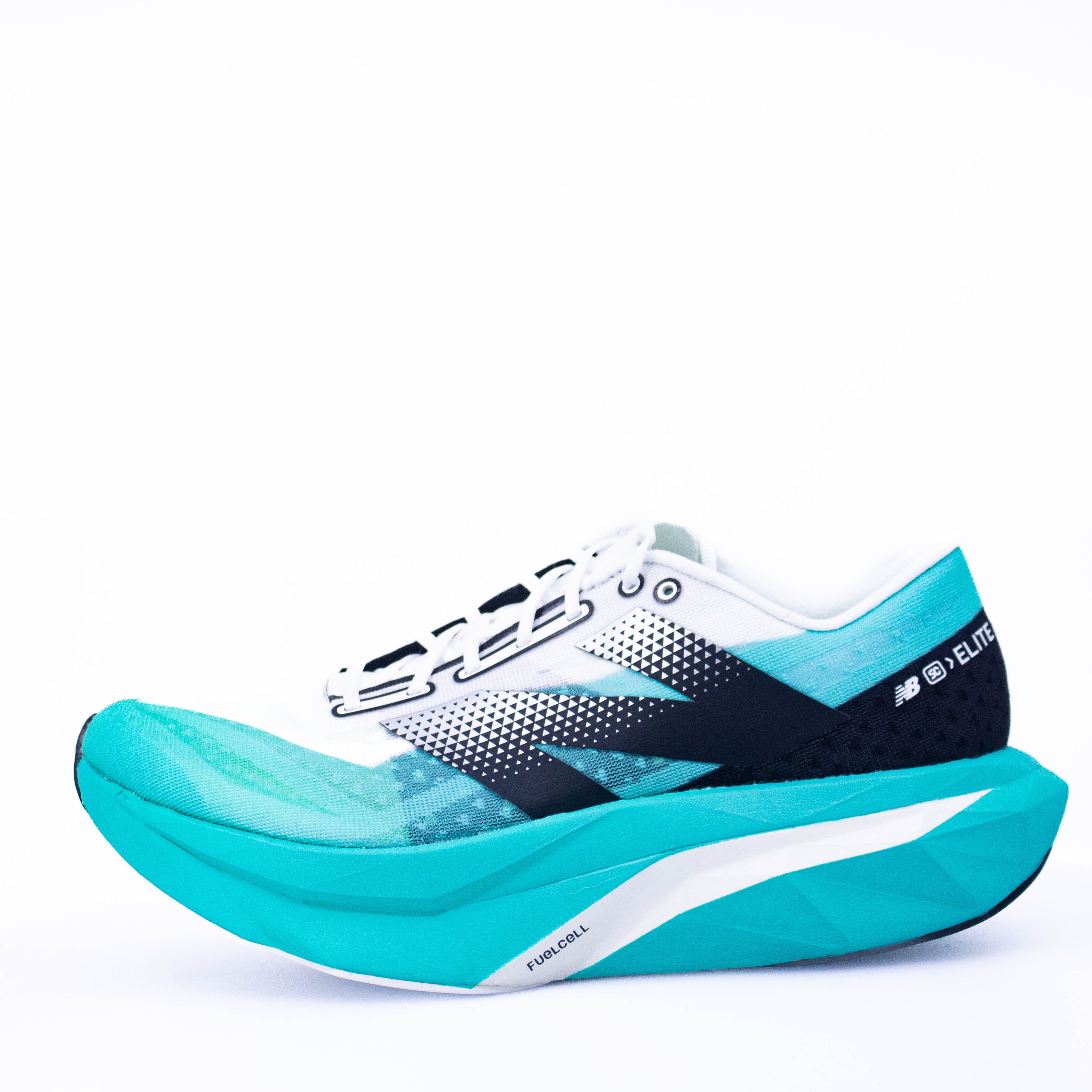 New Balance FuelCell SuperComp Elite v4 (B Standard) Womens Cyber Jade with White and Black - Frontrunner Colombo