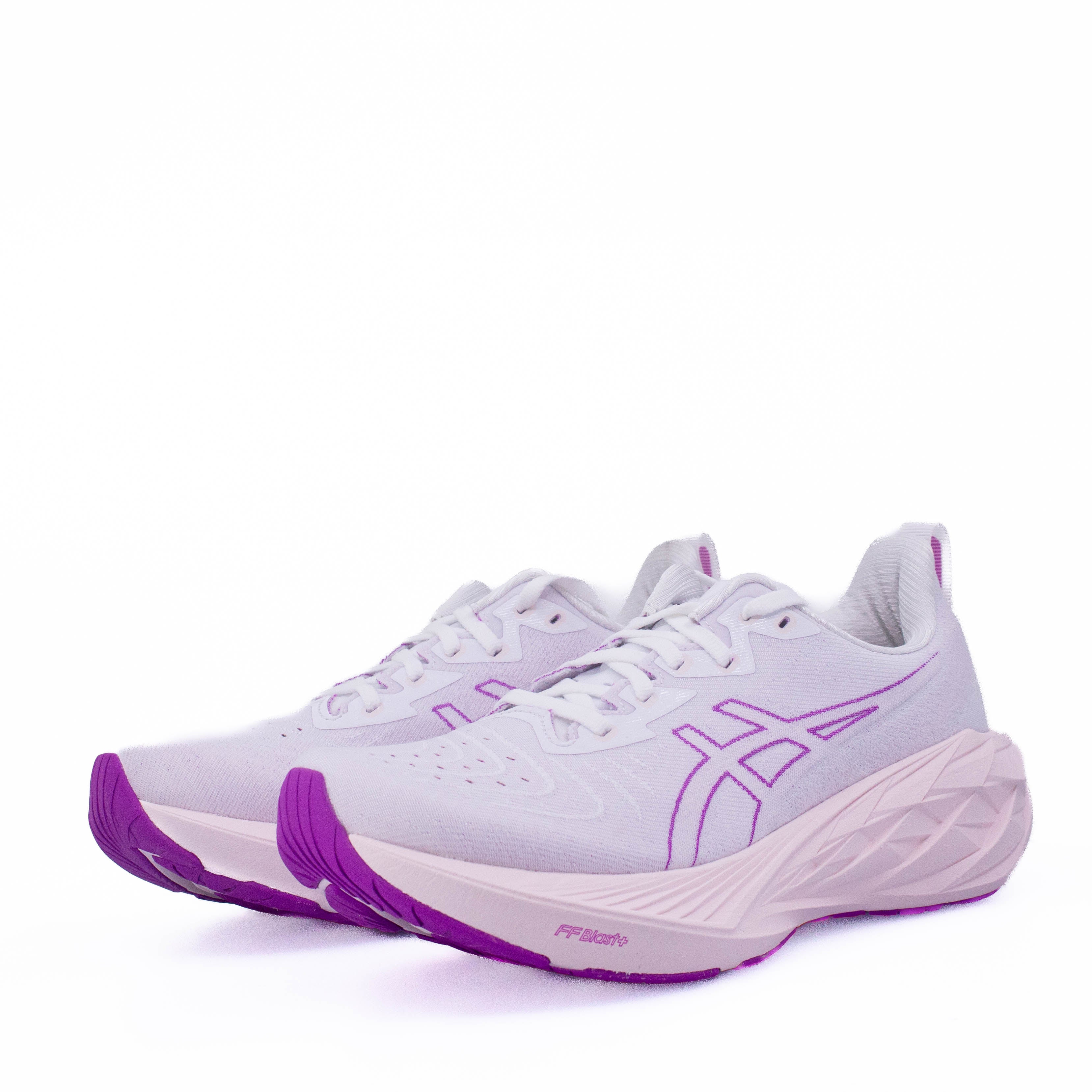 Asics Novablast 4 (B Standard) Womens White/Soothing Sea - Frontrunner Colombo