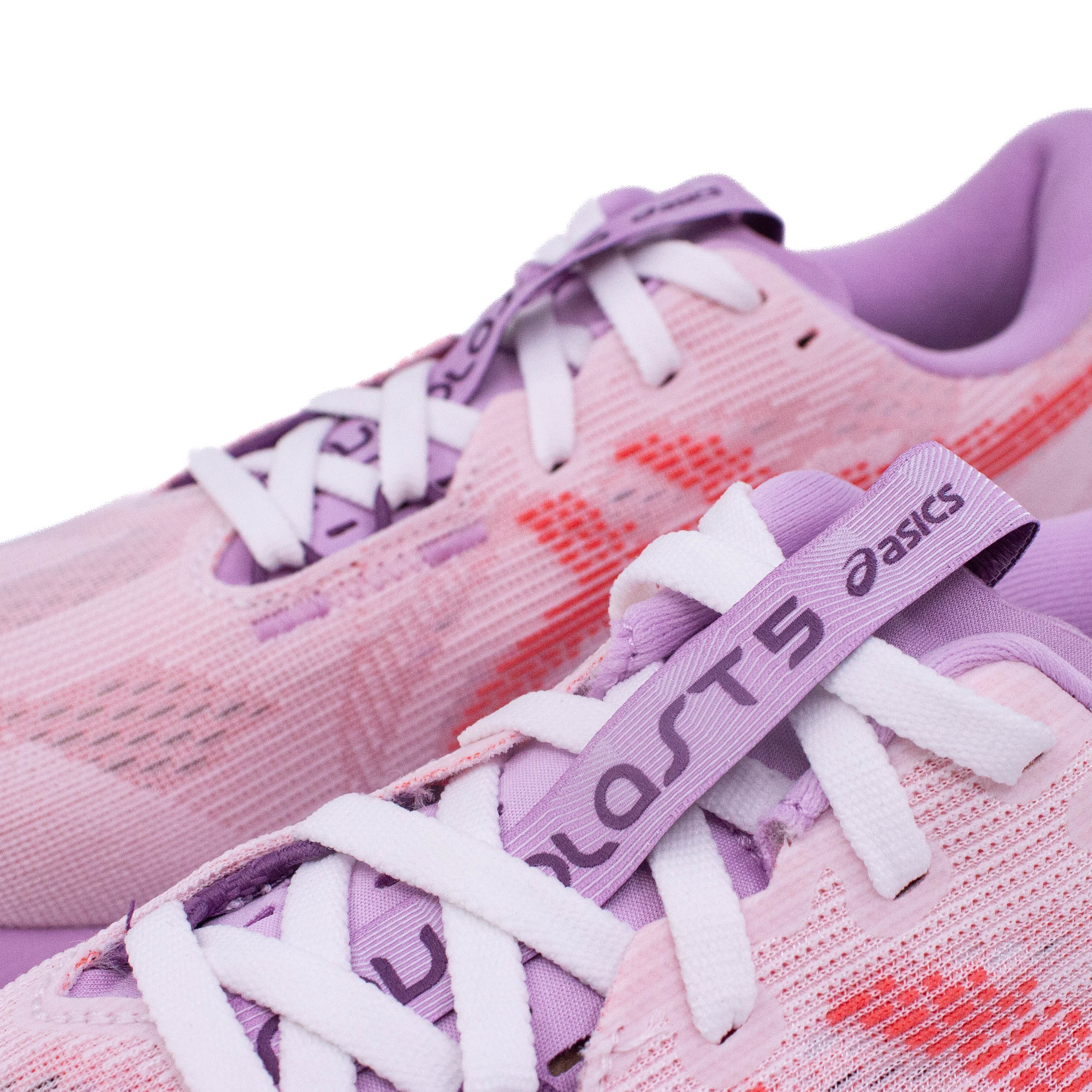 Asics Novablast 5 (B Standard) Womens White/Coral Reef - Frontrunner Colombo