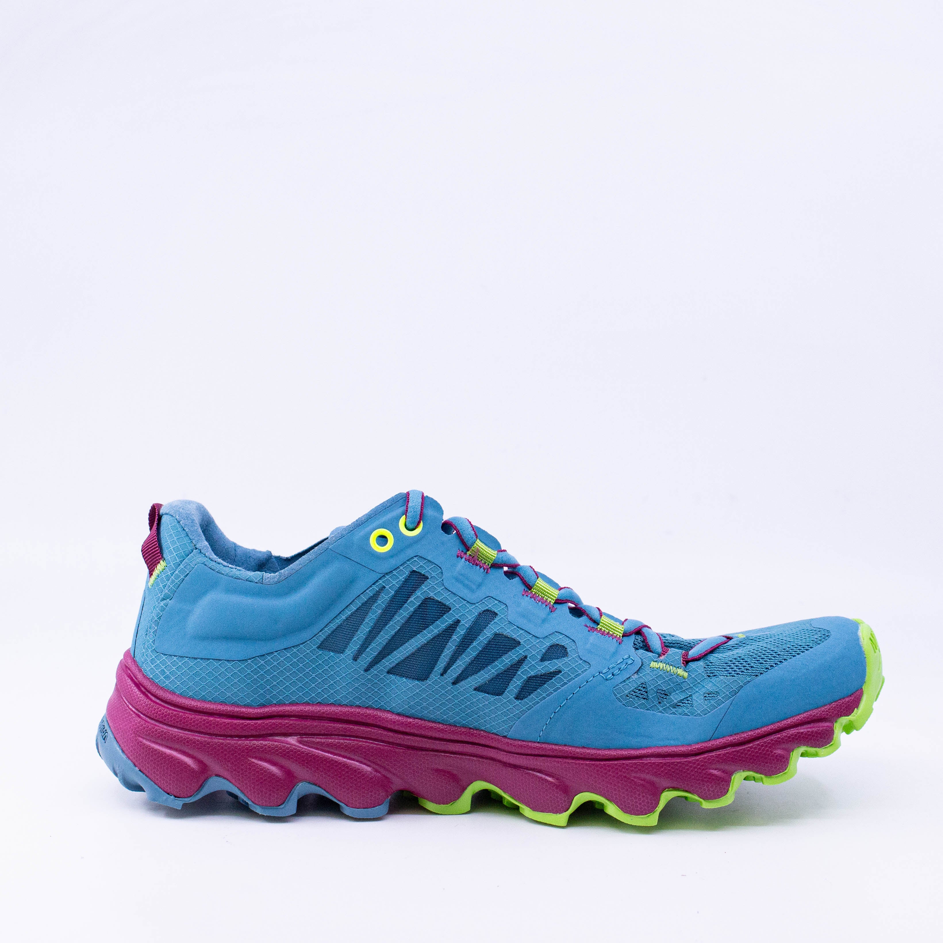 La Sportiva Helios III (B Standard) Womens Topaz/Red Plum - Frontrunner Colombo