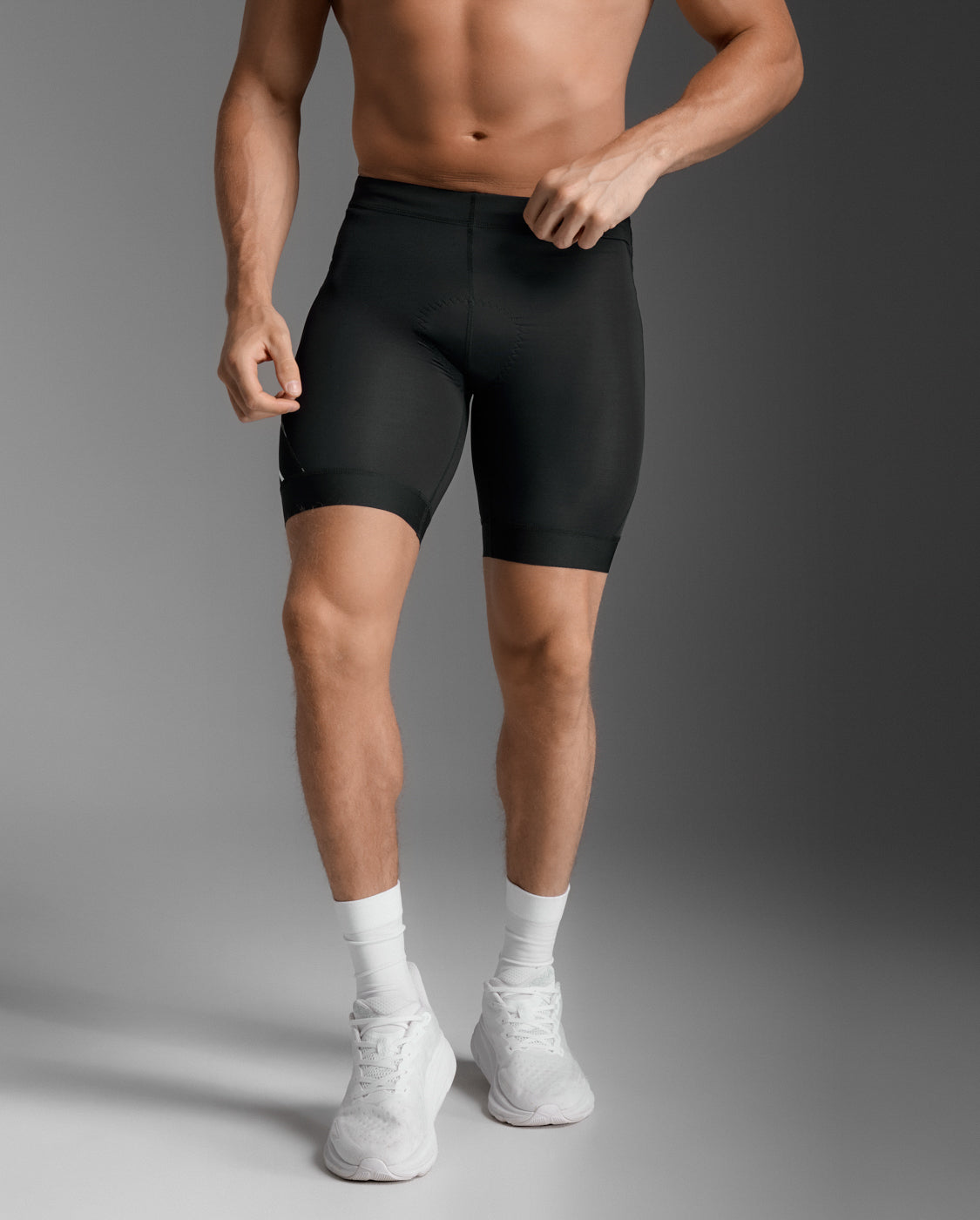 2XU Core 8 Inch Tri Short Mens - Frontrunner Colombo