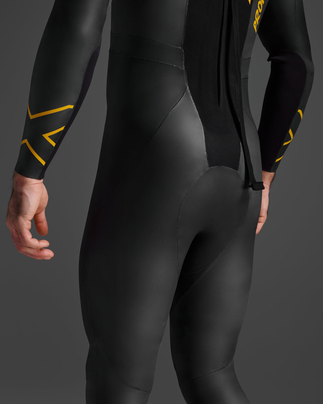 2XU Propel P:1 Wetsuits Mens - Black/Ambition - Frontrunner Colombo