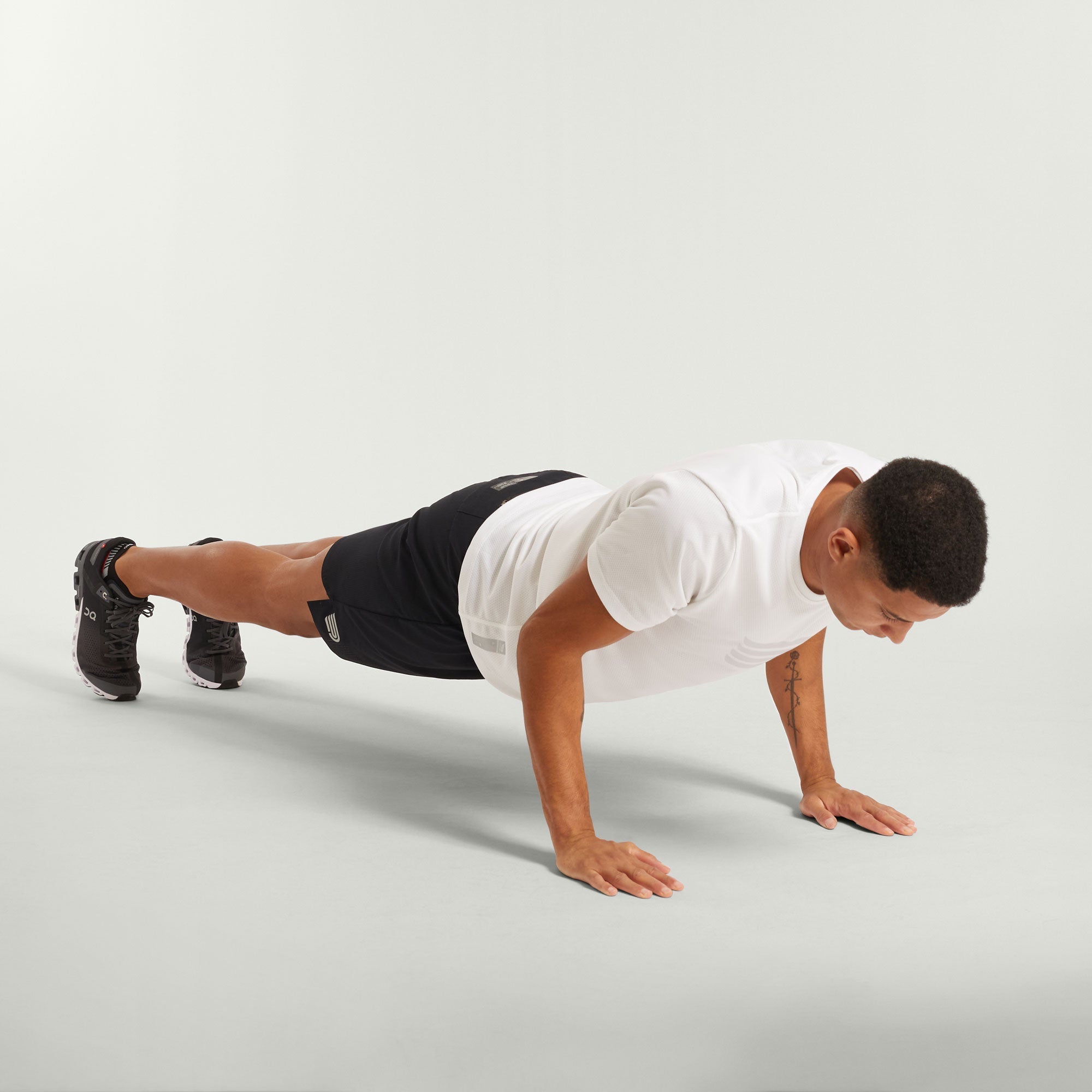 Pressio Perform S/S Top Mens - Frontrunner Colombo