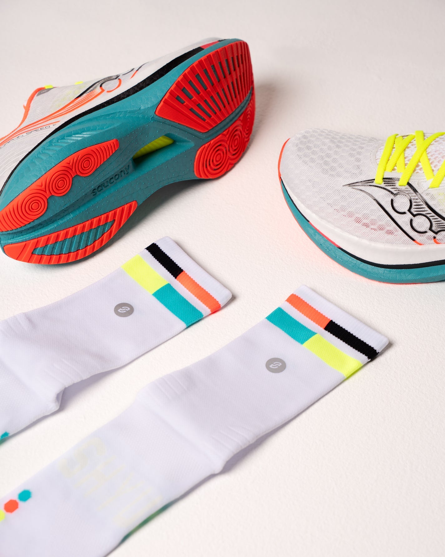 SHYU Racing Half Crew - White/Mute/Ant - Frontrunner Colombo