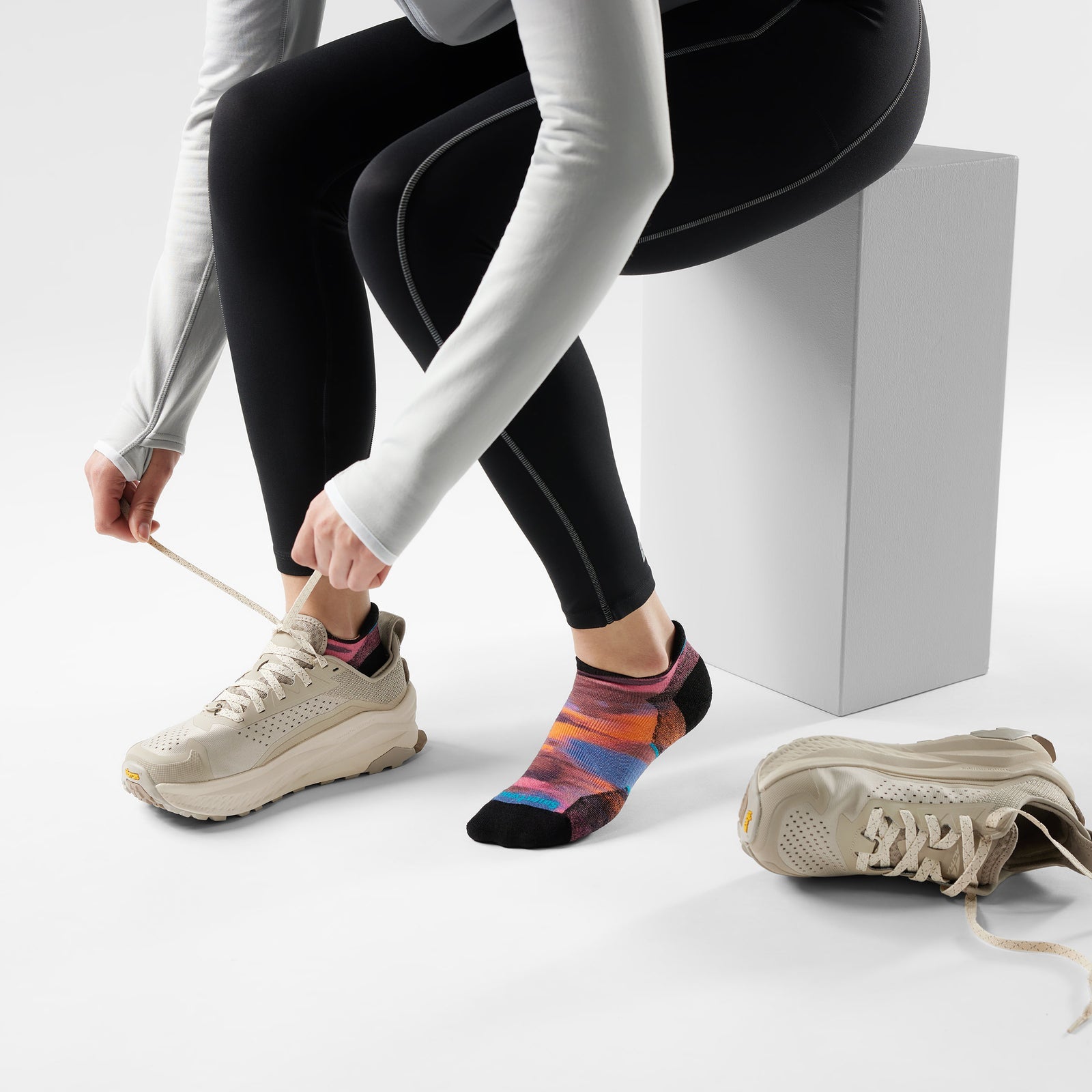 Smartwool Run Targeted Cushion Low Ankle Womens - Garden Pink/Rose Jardin - Frontrunner Colombo