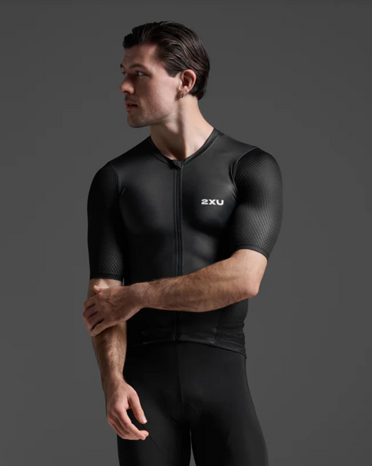 2XU Aero Hex Tri Sleeved Top (Mens) Black/White - Frontrunner Colombo