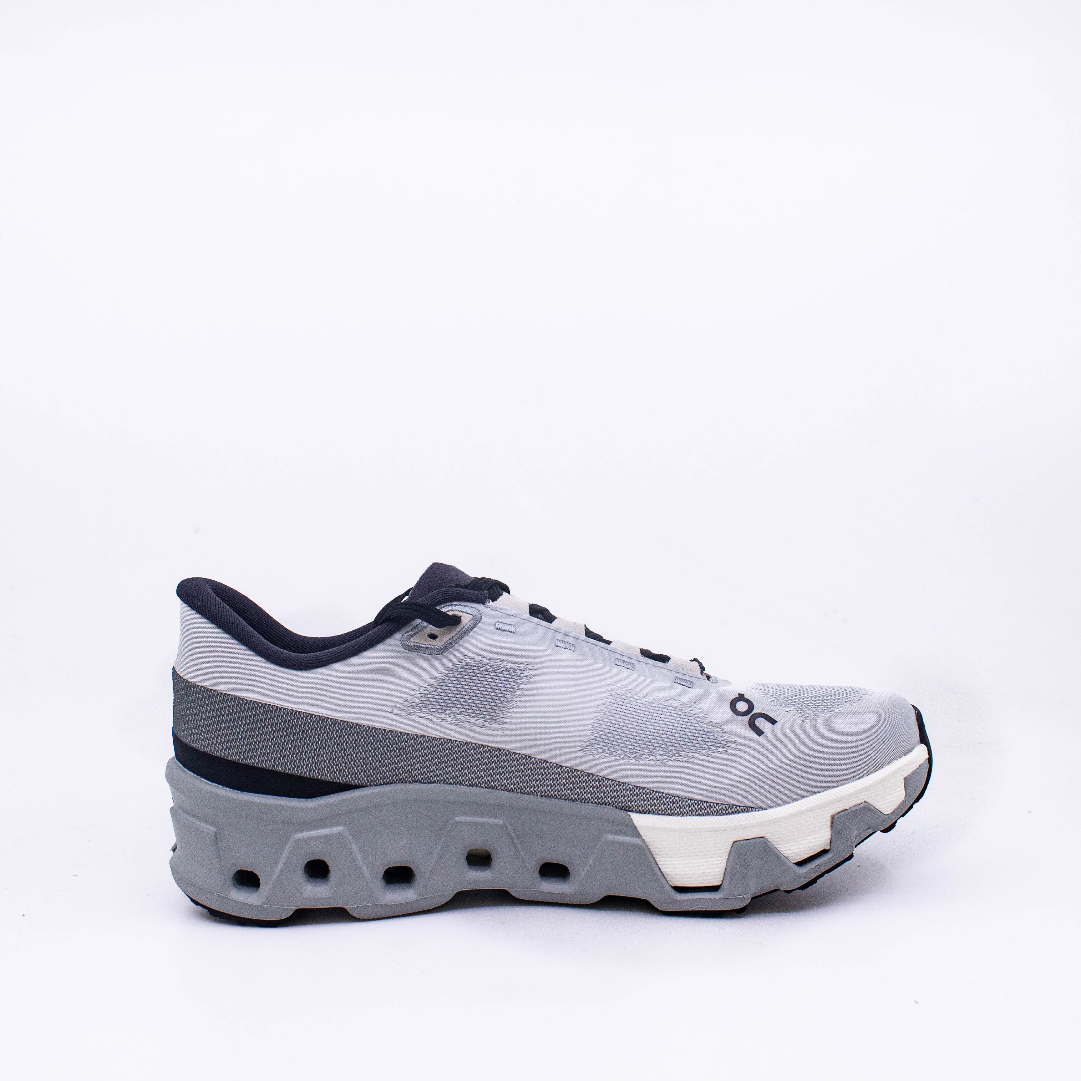 On Cloudmonster Hype (B Standard) Women's 7 Glacier/Ivory - Frontrunner Colombo