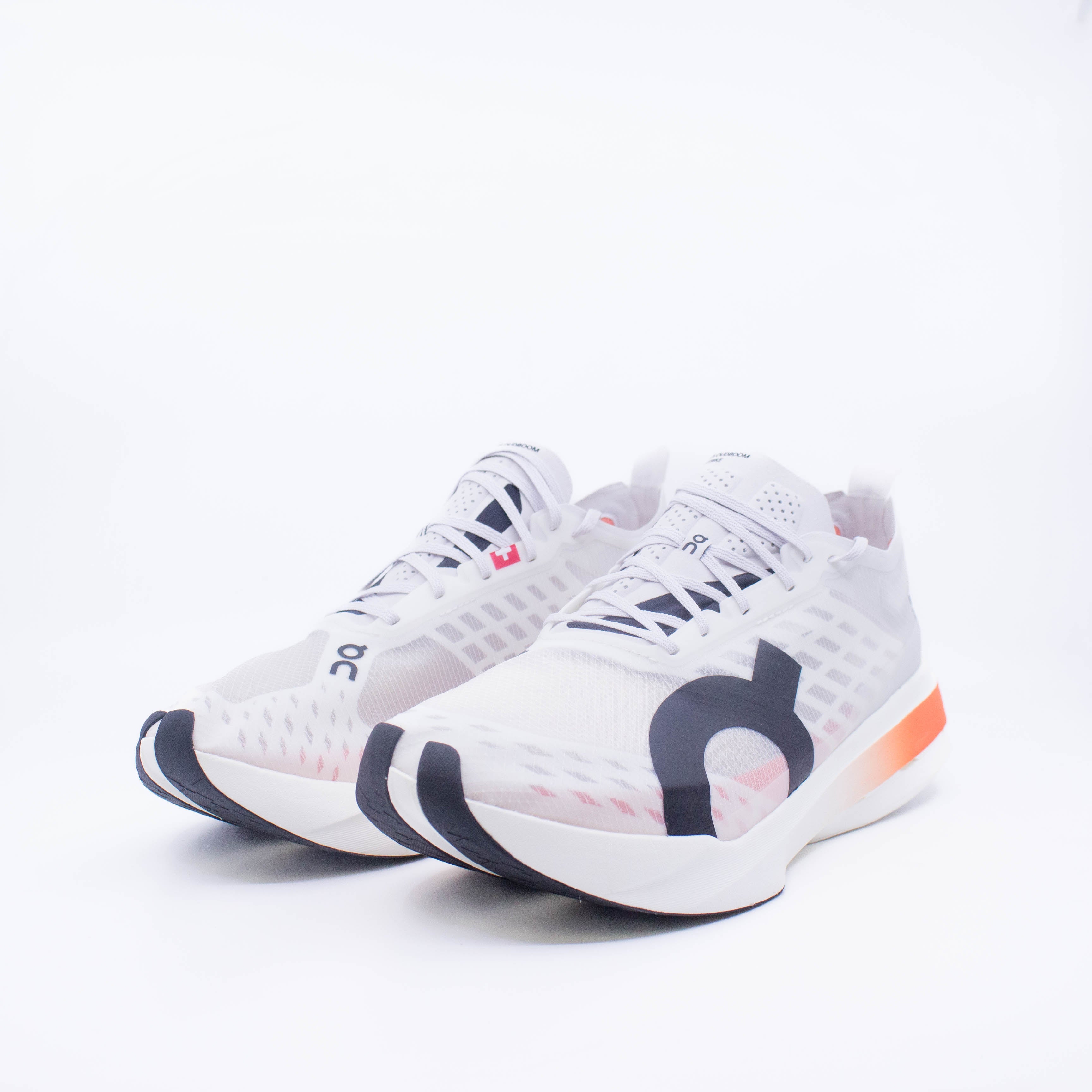 On Cloudboom Strike (D Standard) Mens White/Black - Frontrunner Colombo