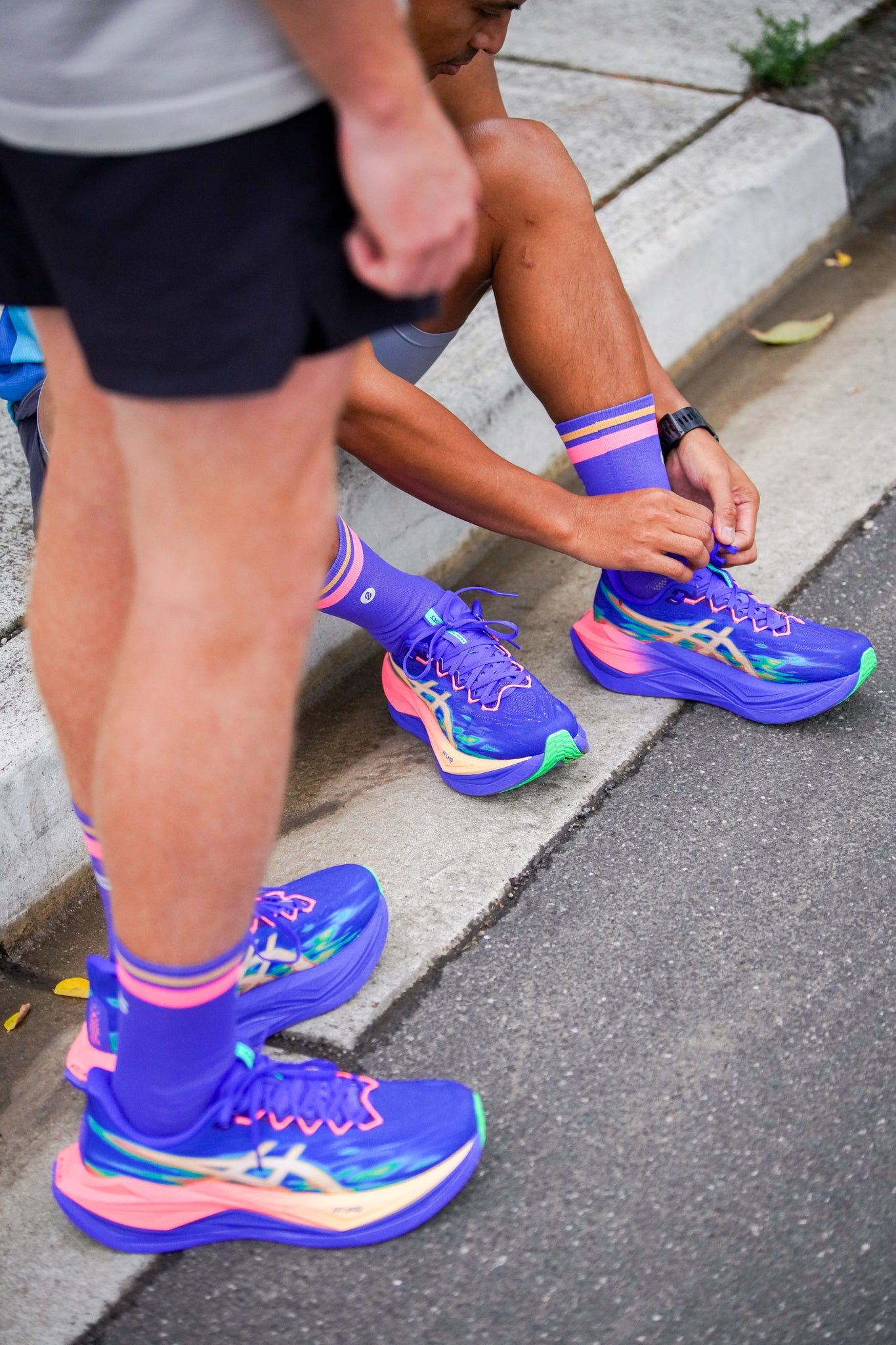 Shyu Racing Crew - Blue/Blush/Apricot - Frontrunner Colombo