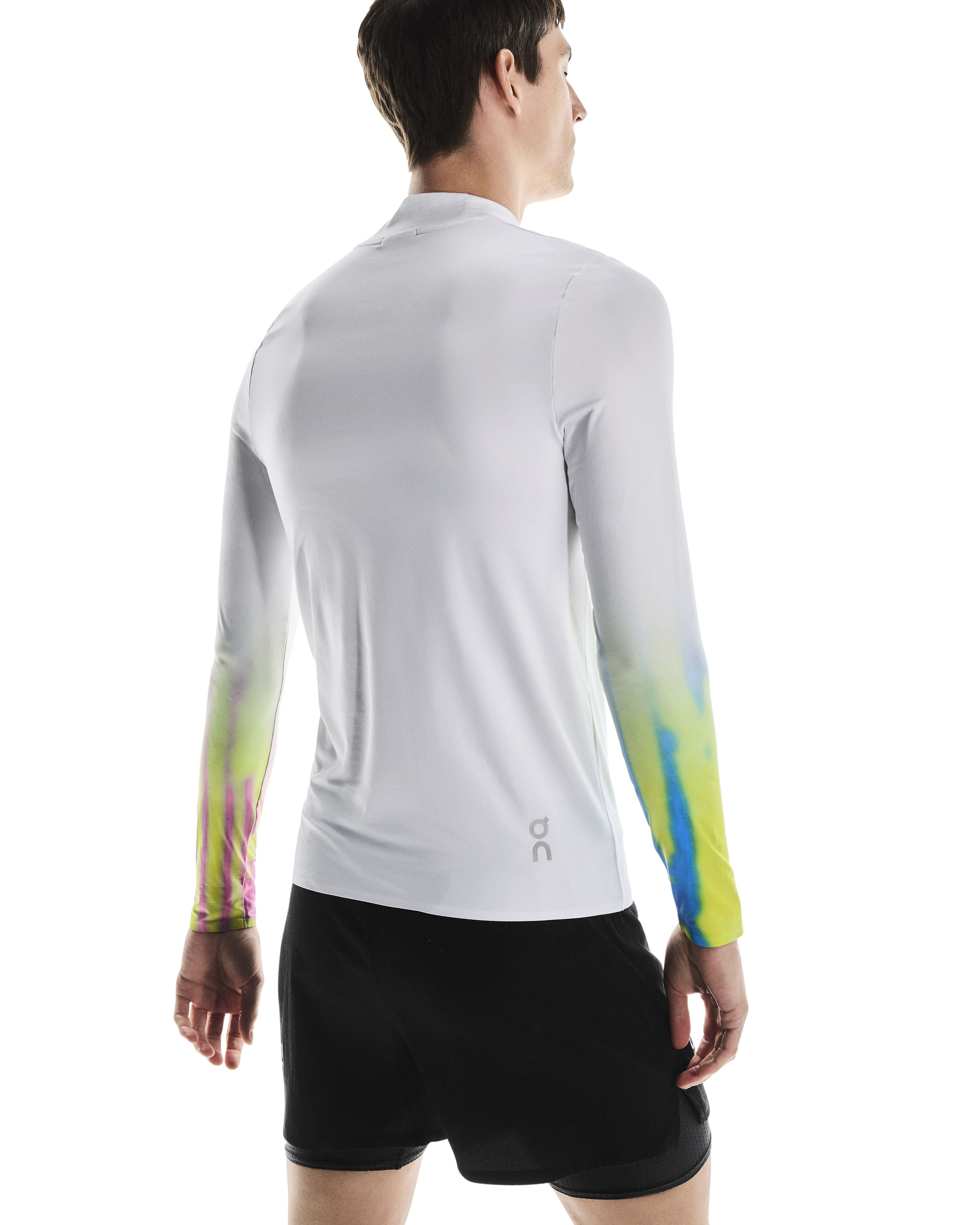On Pace Long-T Mens White - Frontrunner Colombo