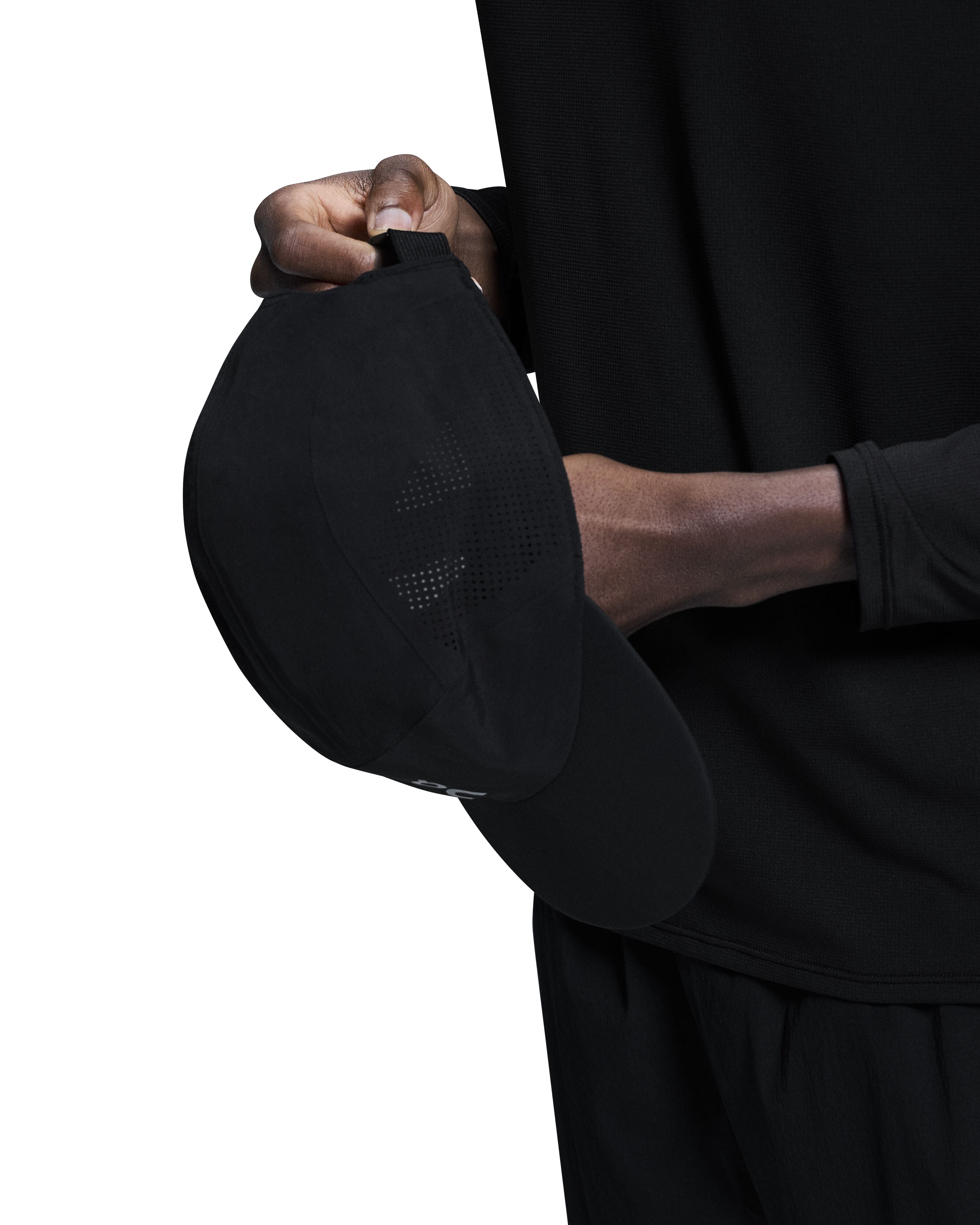 On Performance Cap Unisex - Black - Frontrunner Colombo