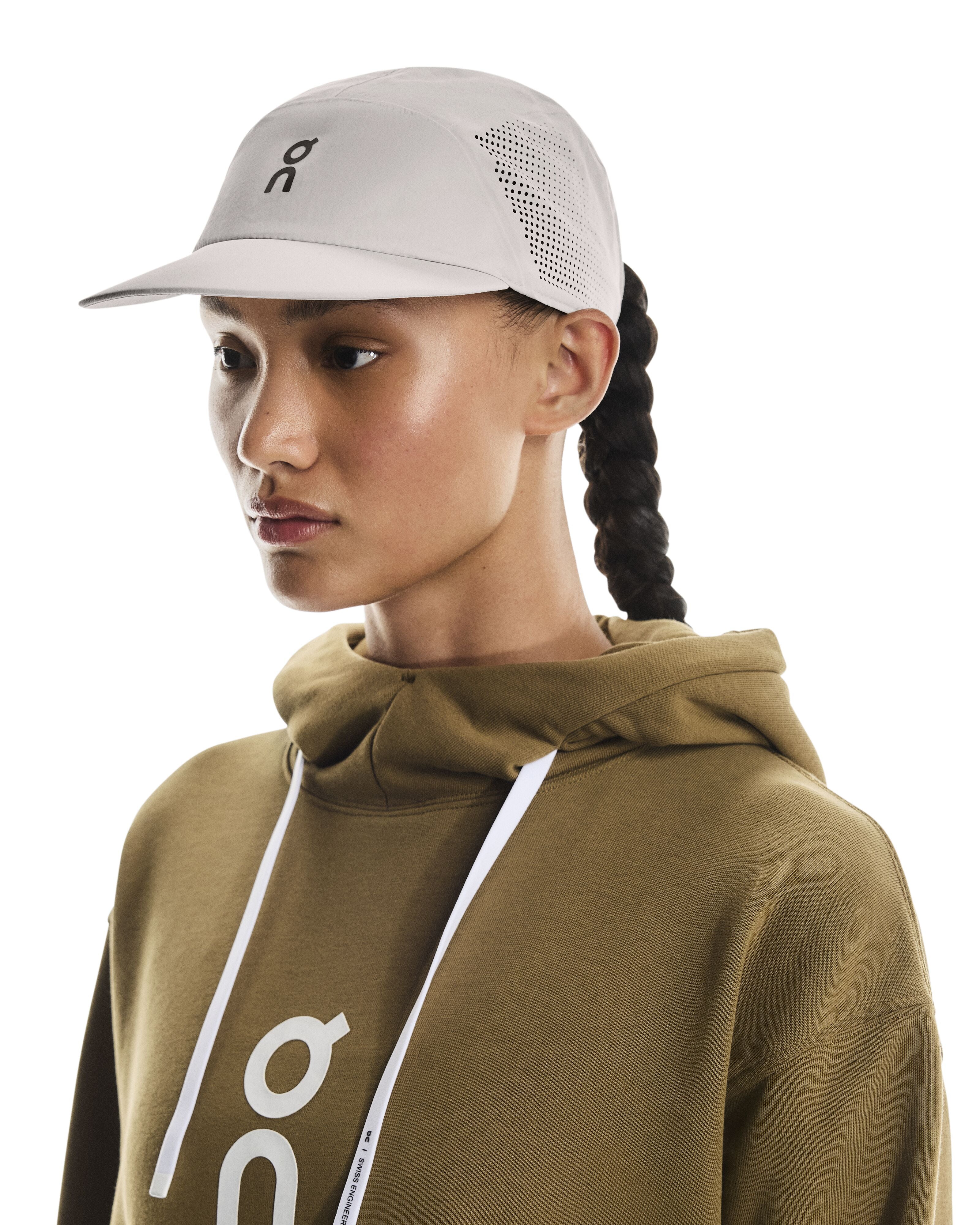 On Performance Cap Unisex - Pearl - Frontrunner Colombo