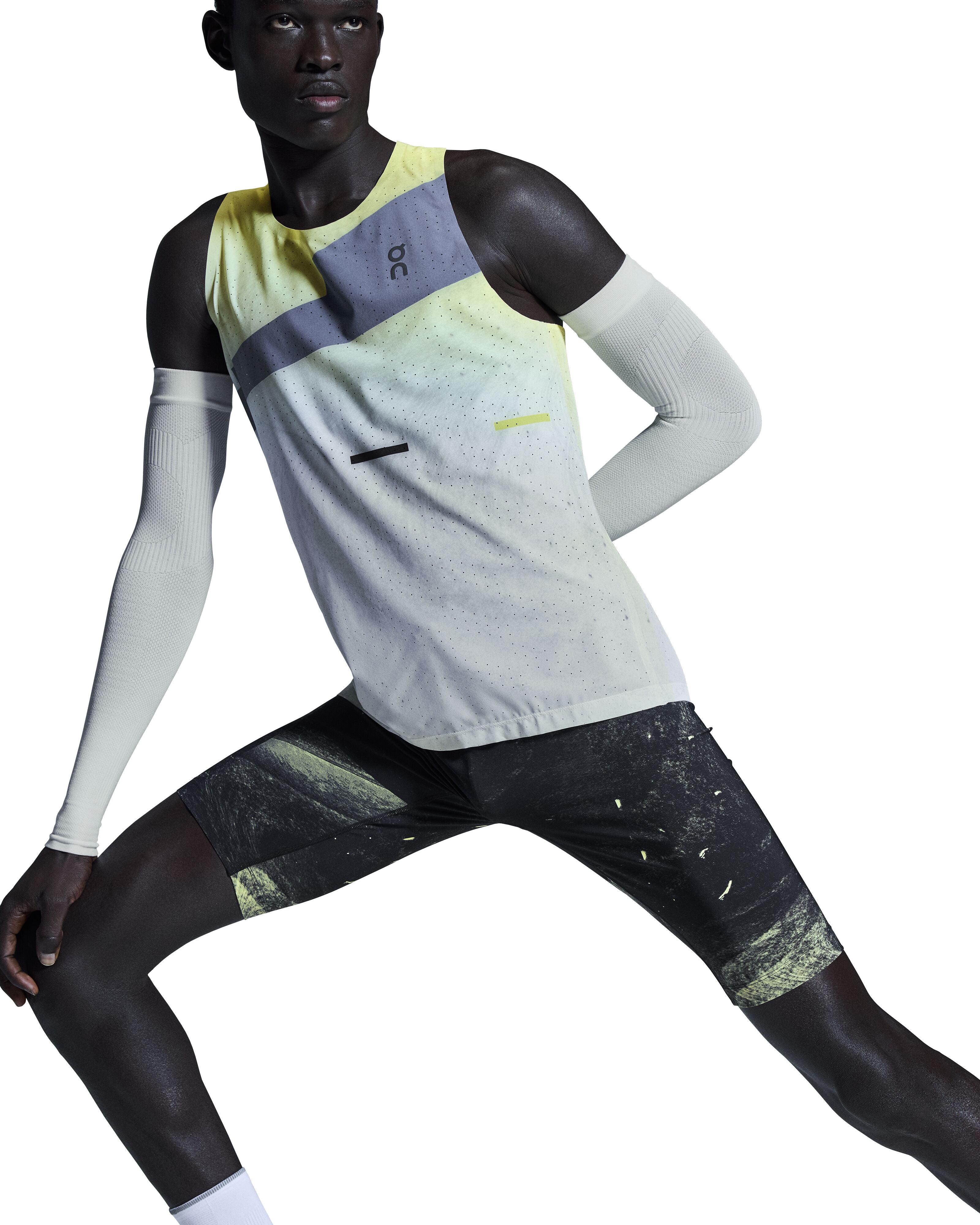 On Race Singlet Mens - Frontrunner Colombo