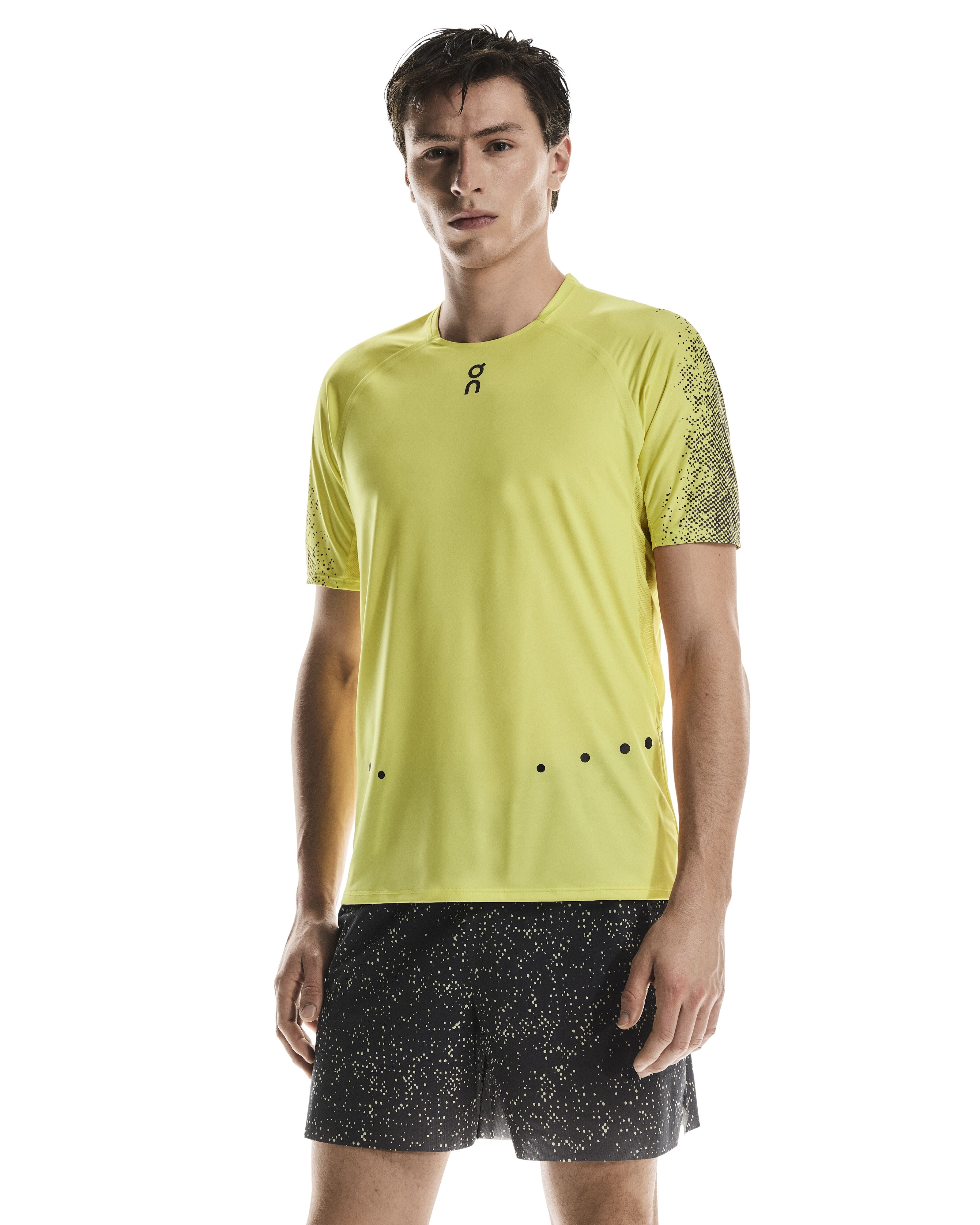 On Ultra Short Mens Iron/Lime - Frontrunner Colombo