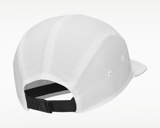 Nike Dri-Fit Adv Club Cap Unisex - White - Frontrunner Colombo
