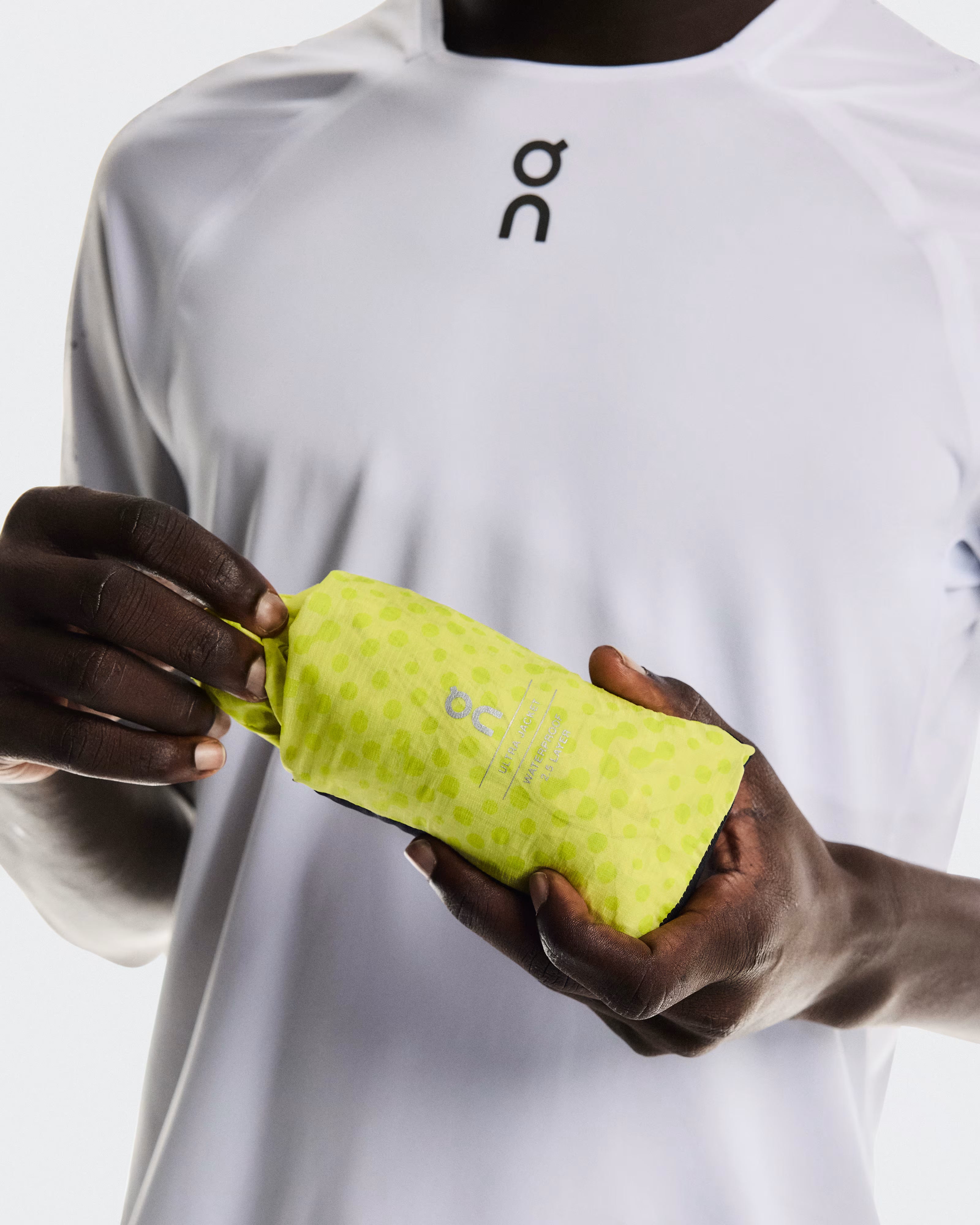 ON Ultra Jacket Mens Limelight/Lime - Frontrunner Colombo