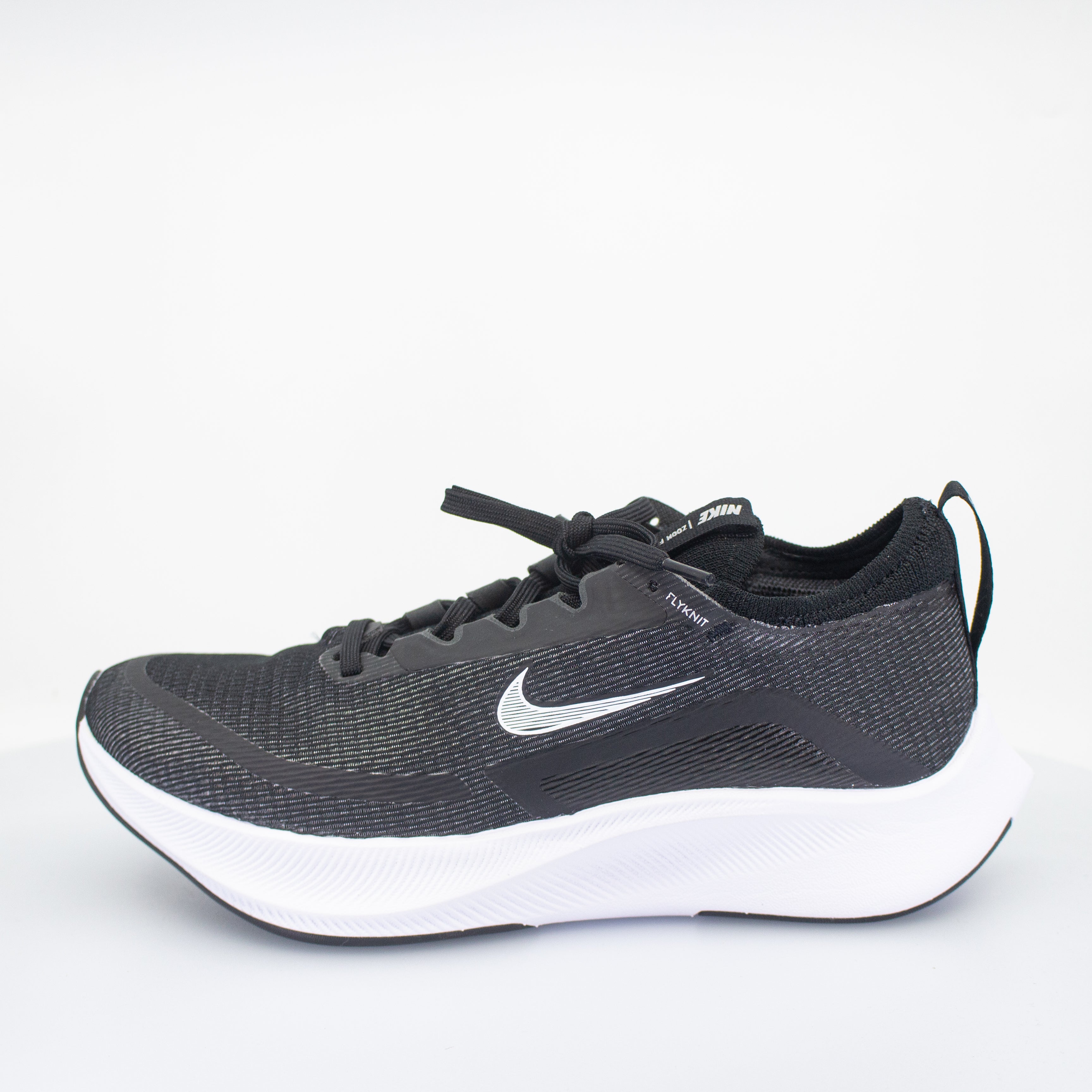 Nike Zoom Fly 4 (B Standard) Womens - Frontrunner Colombo