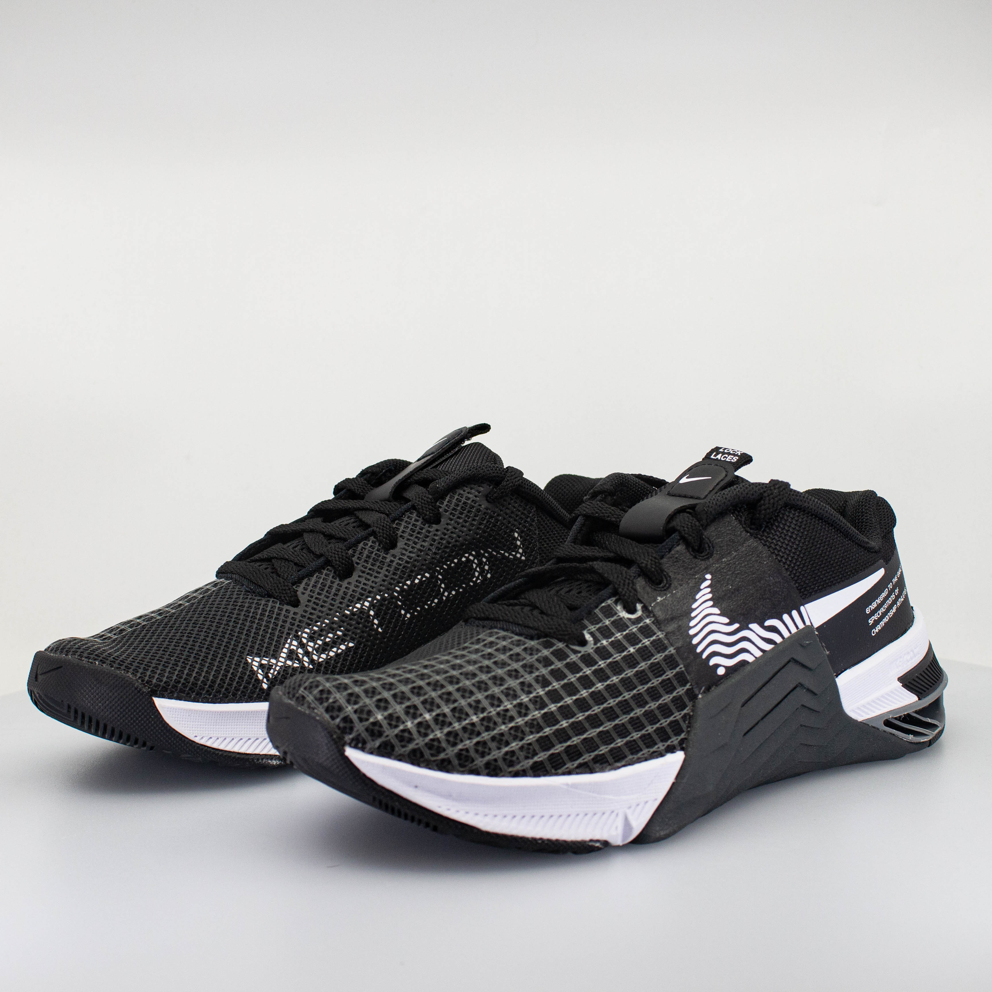 Nike Metcon 8 (B Standard) Womens - Frontrunner Colombo