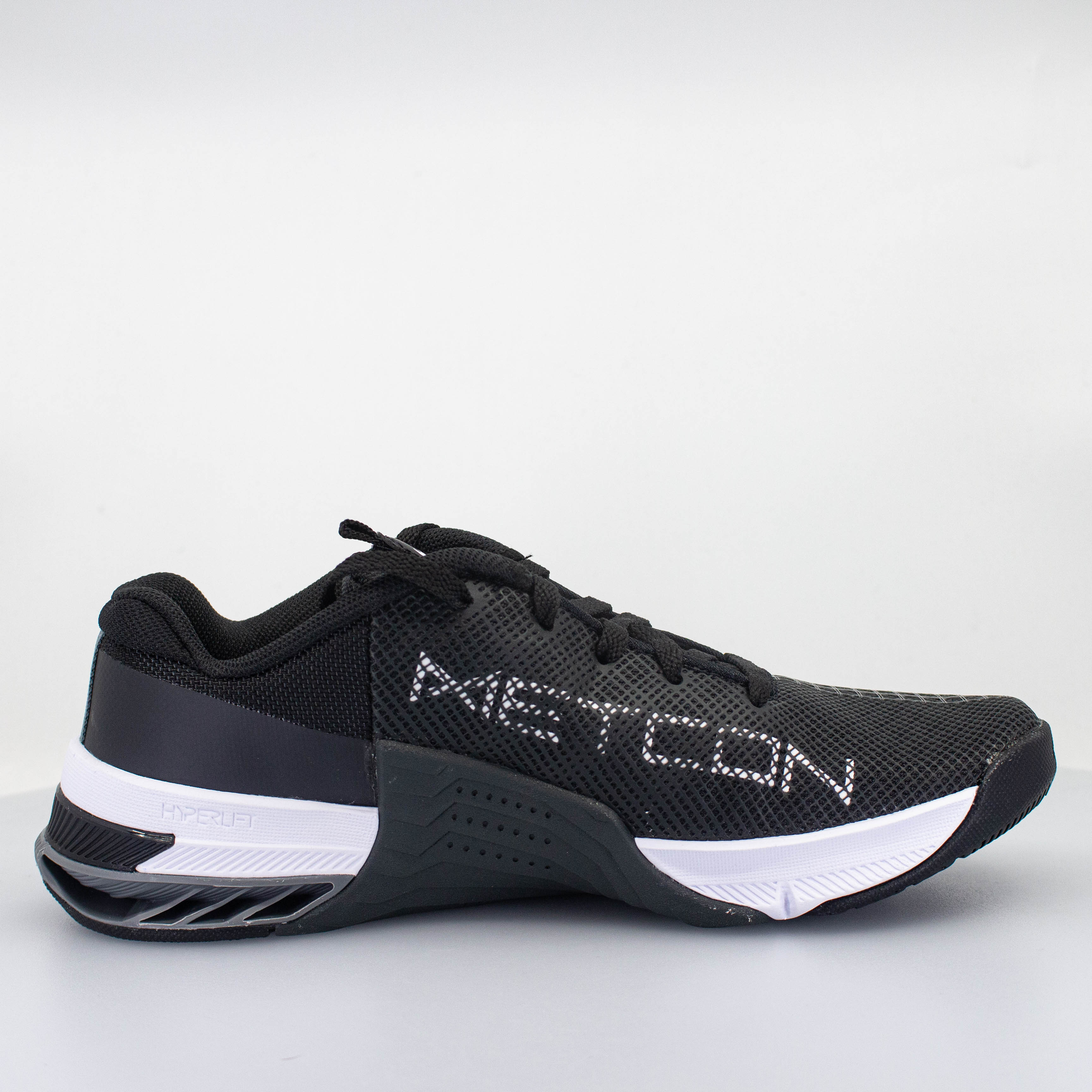 Nike Metcon 8 (B Standard) Womens - Frontrunner Colombo