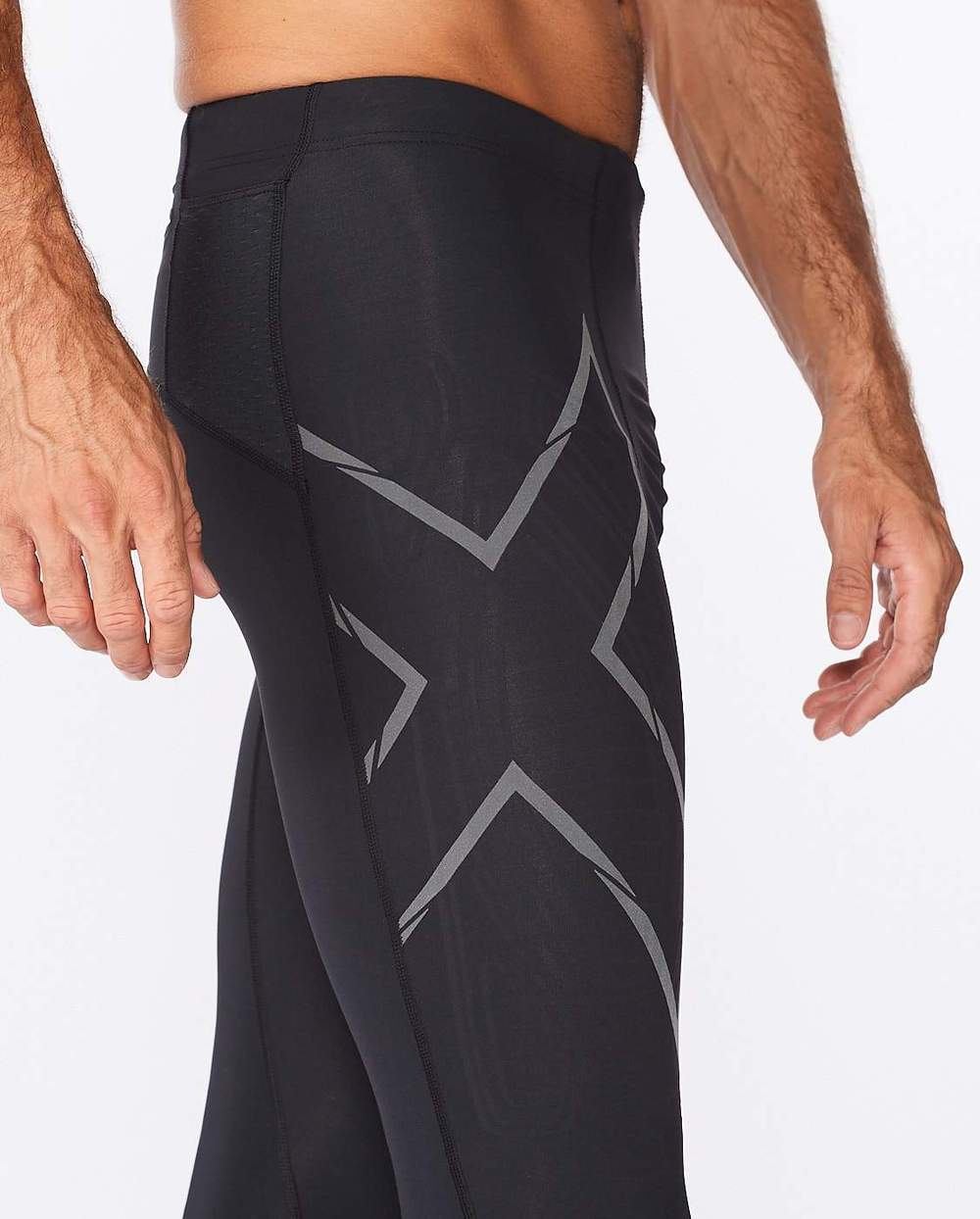 2XU Men's Force Light Speed Compression Shorts